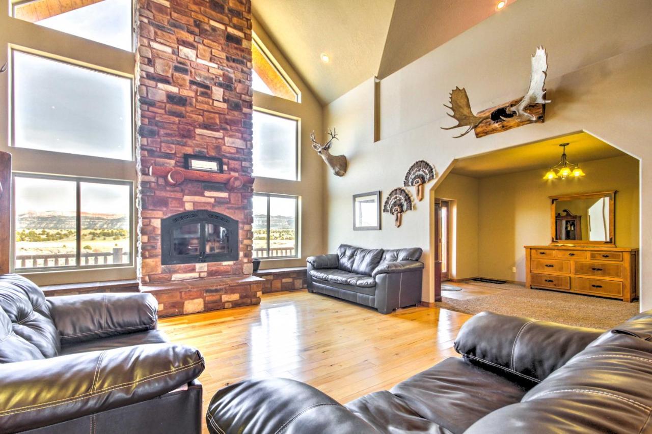 Rustic Bryce Canyon Home With Deck On Sevier River! Хатч Экстерьер фото