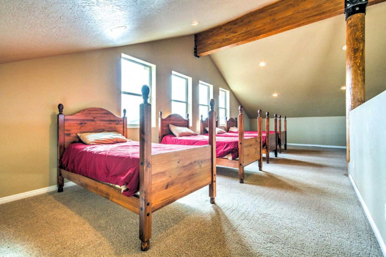 Rustic Bryce Canyon Home With Deck On Sevier River! Хатч Экстерьер фото